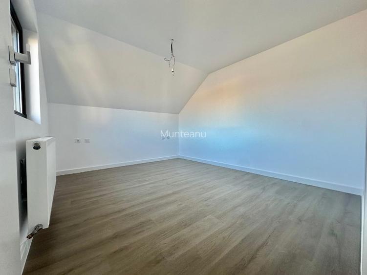 Vila noua Valea Voievozilor, 3 km de centru Targoviste, 3 dormitoare, 2 terase - 11