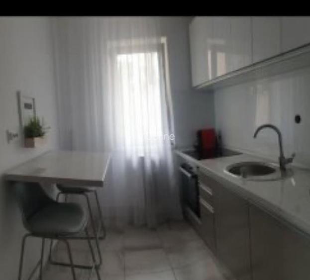 apartament 2 camere zona Tomis nord mobilat utilat 35 mp - 2