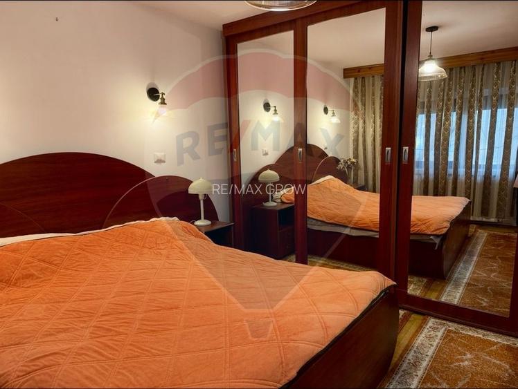 Apartament cu 3 camere de vânzare la vile, zona Bistrița Lac - 2