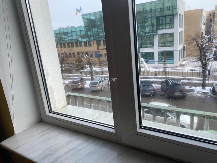 Apartament 4 camere Eroulor Pitesti - 8