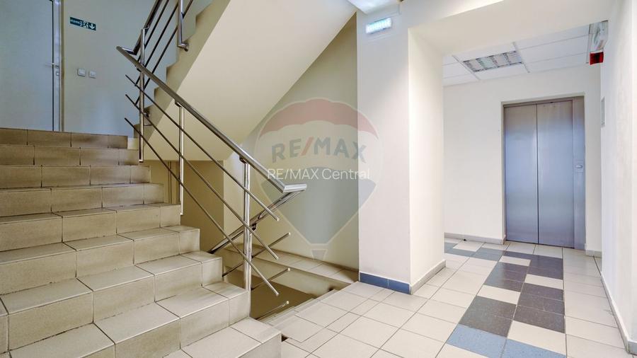 Birouri de închiriat în Brașov, Centrul Civic, clădire de birouri - 20