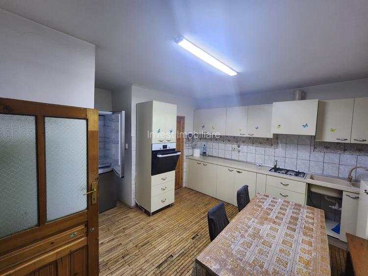 CASA INDIVIDUALA, 135 MP UTILI, PODUL DE FIER-zona semicentrala - 14