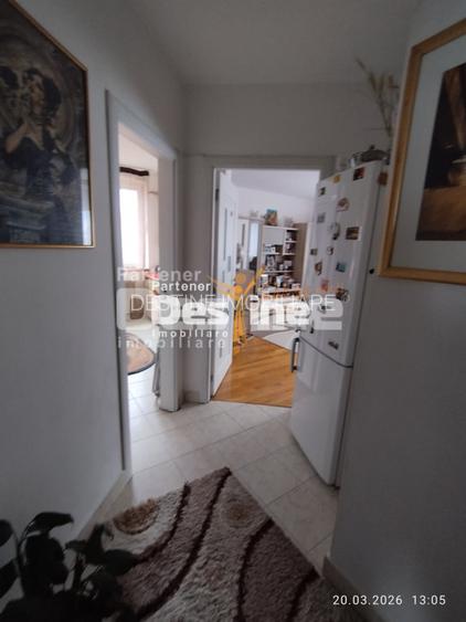 Apartament de vânzare 2 camere, decomandat, zona ultra centrală, semi / mobilat - 12