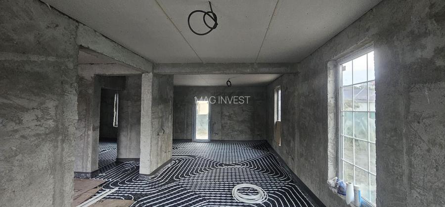 Vila noua, P+M, teren 350 mp - zona Bariera Traian - COMISION 0% - 8