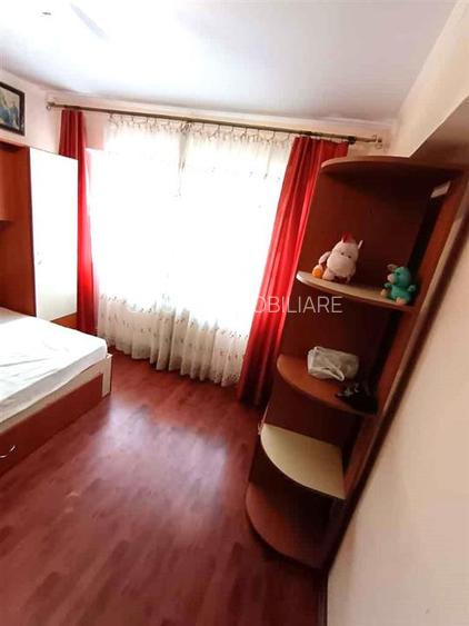 VEZI VIDEO! Ap 2 cam Confort 1 Decomandat Etaj 3 , Radu Negru - 4