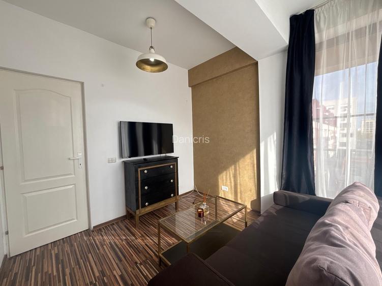 Studio compartimentat în 2 camere | Zona Campus | IComision 0 - 18