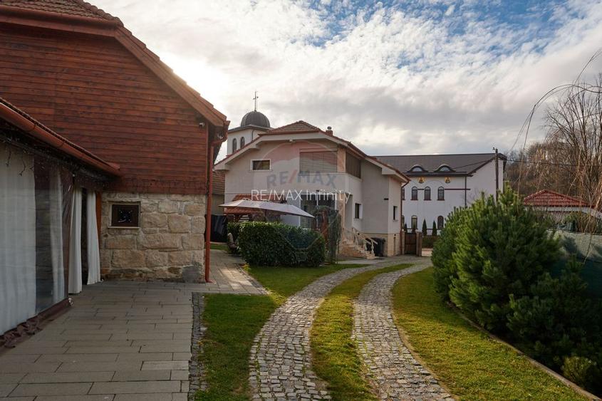 Casa / Vila cu 4 camere de vanzare la doar 30 de minute de Cluj - 10