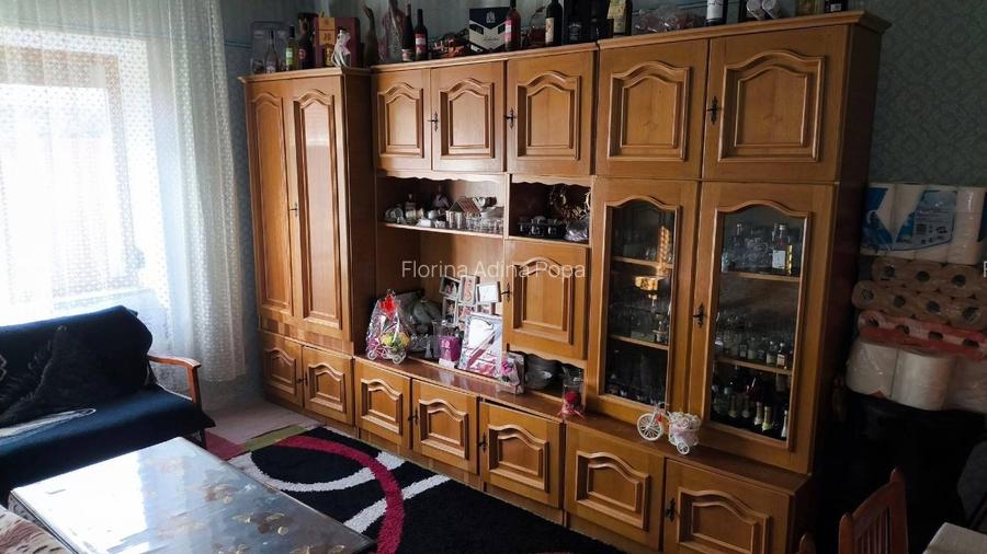  Casă de vânzare cu teren generos – ideală pentru familie  - 6