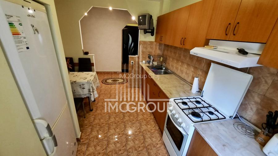 Apartament 3 camere, 2 bai, boxa si loc de parcare, Intre Lacuri, str. Siretului - 2