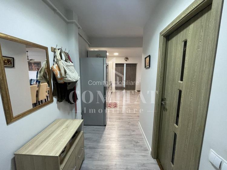 Apartament 2 camere | semidecomandat | Str Urusagului - 7