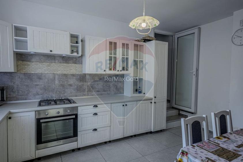 Casă de vânzare cu cabinet stomatologic – Chitila - 2