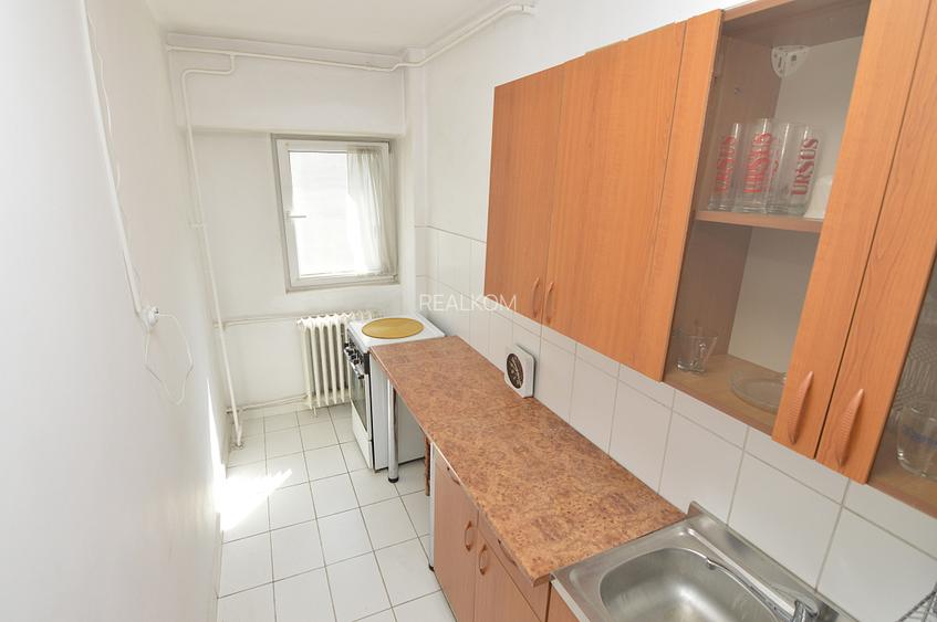 VANZARE GARSONIERA ZONA DECEBAL – METROU PIATA MUNCII - 15
