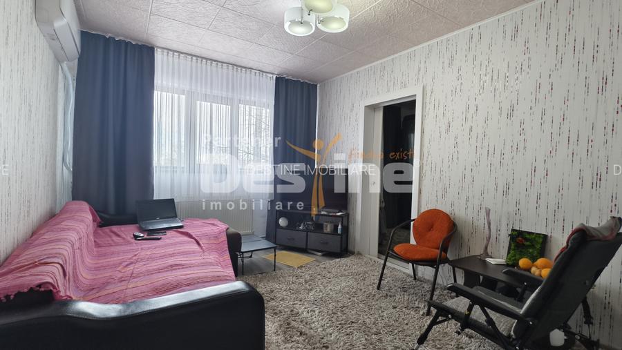 Apartament 2 camere zona vest, etaj intermediar - 5