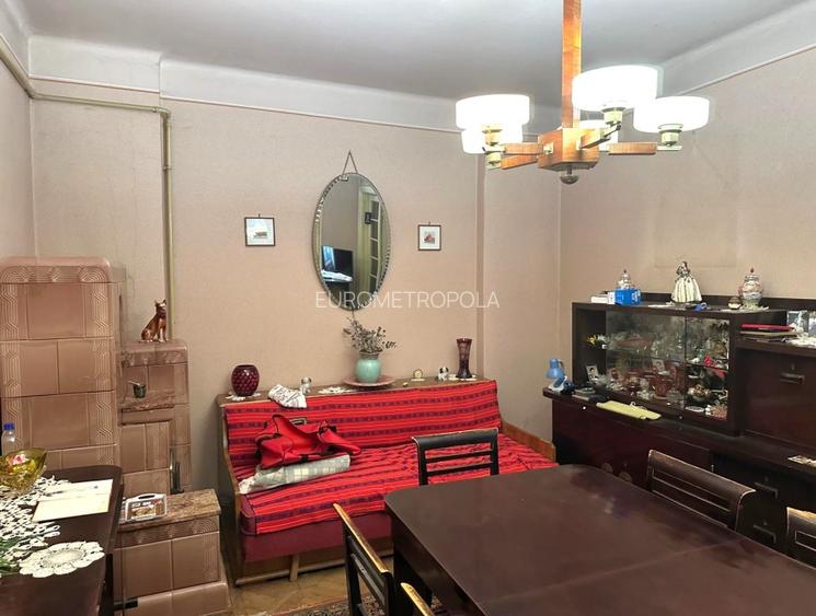 Vila D+P+E+Pod Piata Dorobanti - 4