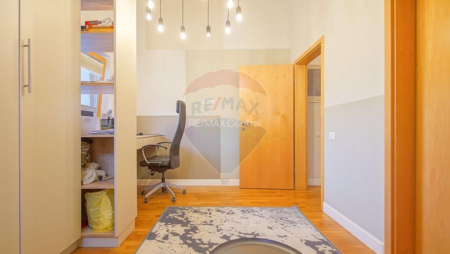 Vila moderna cu vedere spre padure Poiana Angelescu - 32