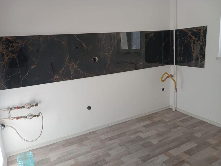 Apartament 3 camere de vanzare Pacii