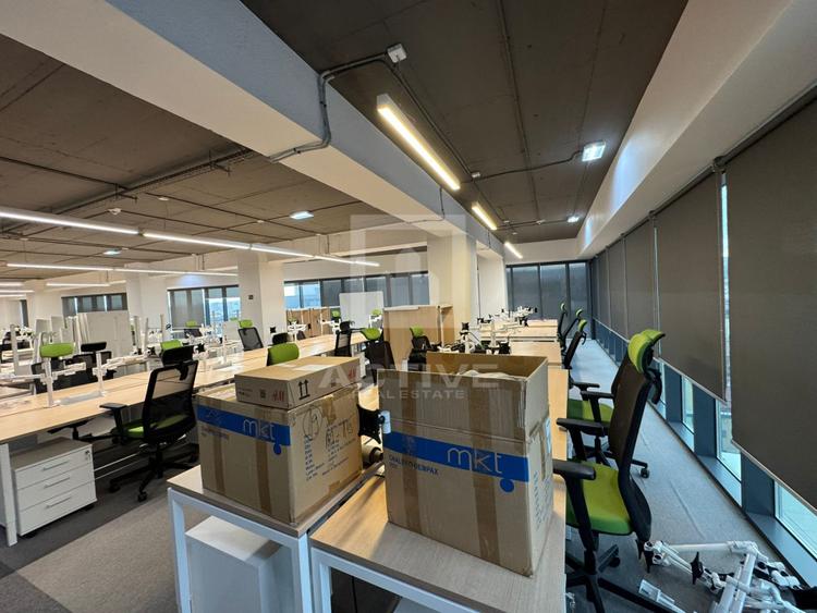 Spatiu pentru birouri / comercial || zona semicentrala