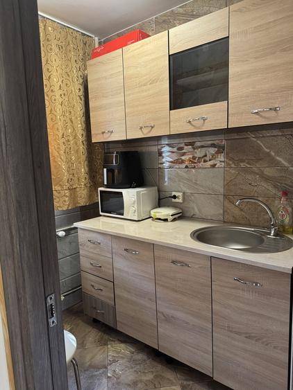 Garsoniera, semidecomandata, 36 mp, ac, balcon, metrou aproape, Drumul Taberei