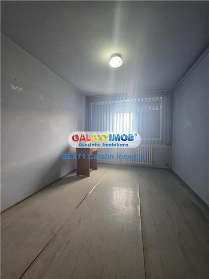 Vanzare apartament decomandat 3 camere Drumul Taberei - 4