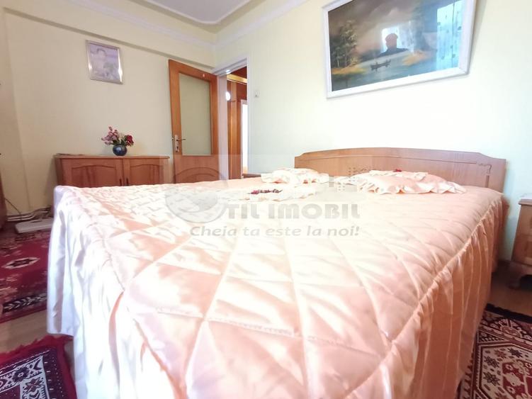 Apartament 3 Camere Decomandat – Blv Independenței- 550 euro - 3