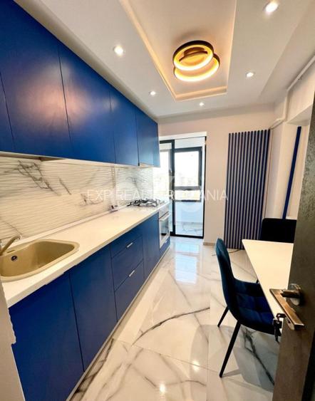 Apartament cu 3 camere de lux, ultracentral. - 2