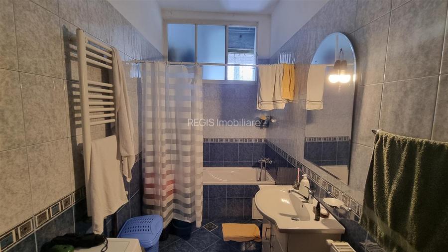 Apartament  clasic de doua camere zona Centrul Istoric - 8
