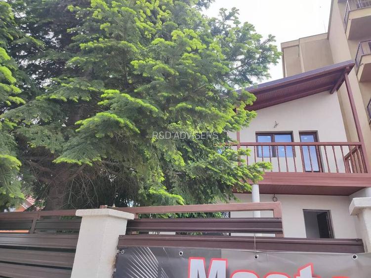 Casă 5 Camere Ultracentral | Ideală pentru Locuință sau Birouri - 2