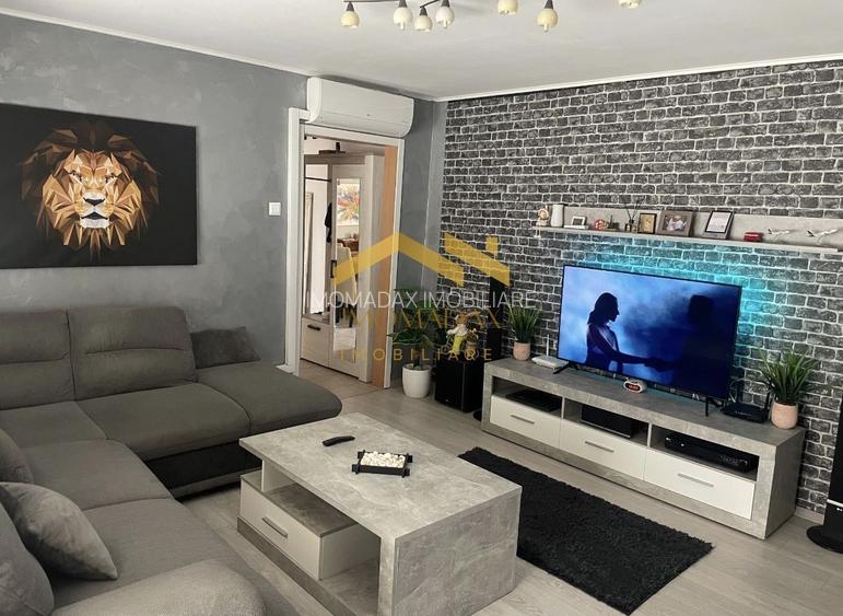 Aradului 3 camere etaj 3 - 9
