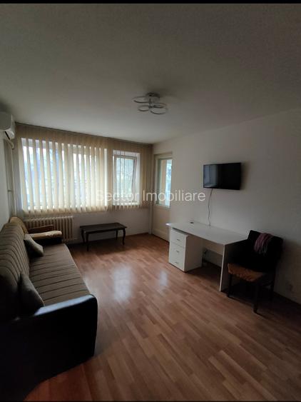 Bulevardul Uverturii Dealul Tugulea - 3