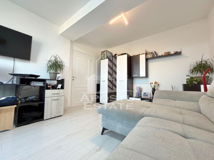 Apartament cu 2 camere mobilat decomandat, dressing si debara in Giroc - 4