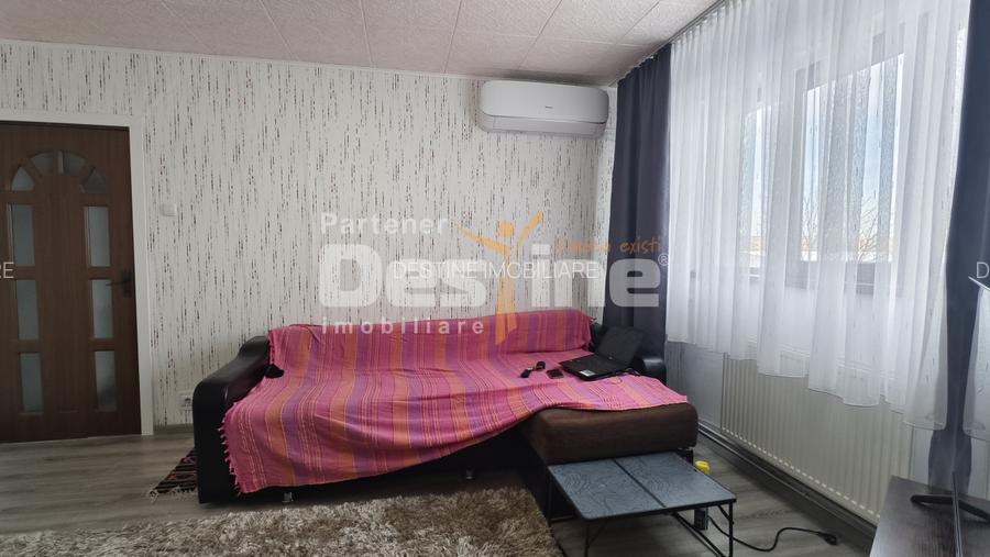 Apartament 2 camere zona vest, etaj intermediar - 4