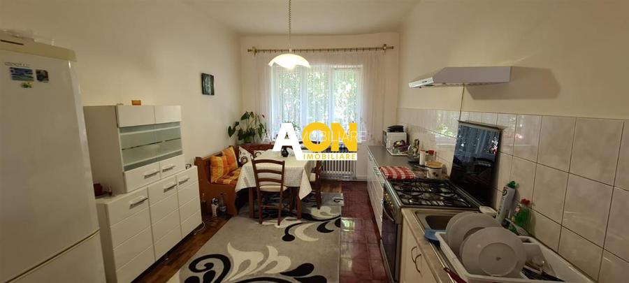 Casa 4 camere si 450 mp teren ultracentral - 9