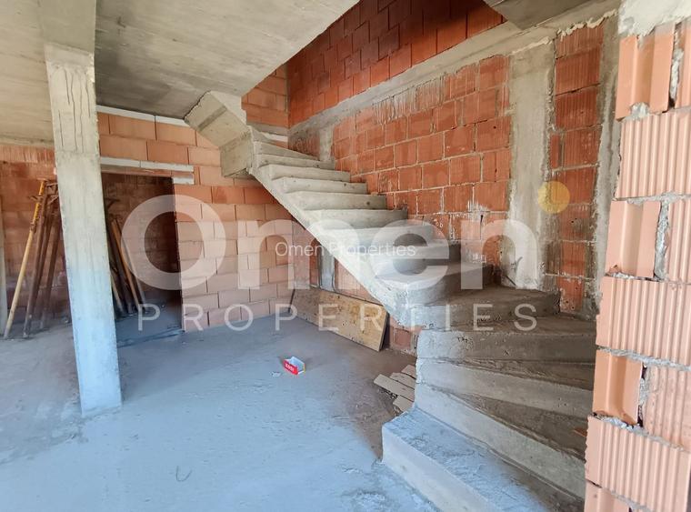 Duplex | La roșu | Zonă liniștită | Curte proprie - 10