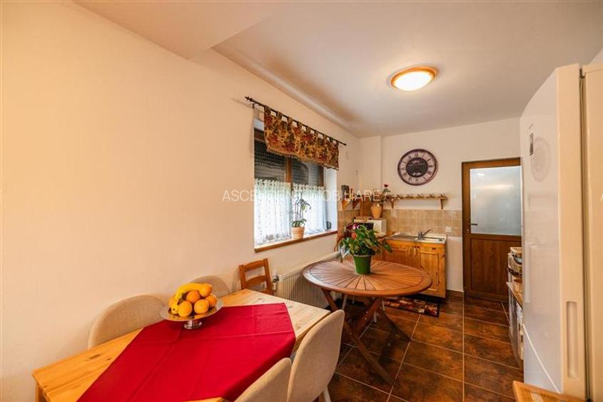 FILM! Investitie 2 in 1:Unitati independente +domeniu 1.742mp,aria Bran,Tohanita - 23