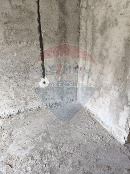 Casă / Vilă cu 5 camere de vânzare în zona Poiana Tapului - 23