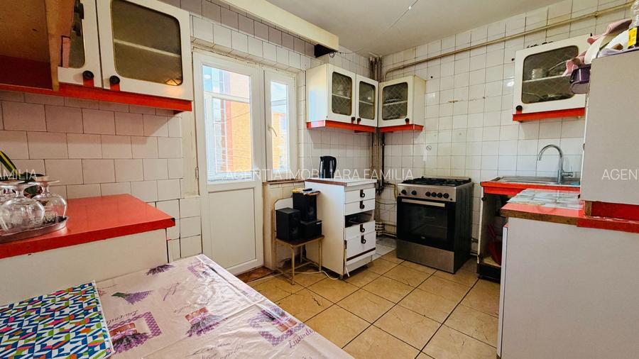 Apartament 3 camere dec. ,Galati, la PS-uri, Casa Roșie etaj 2, 68 mp. - 4