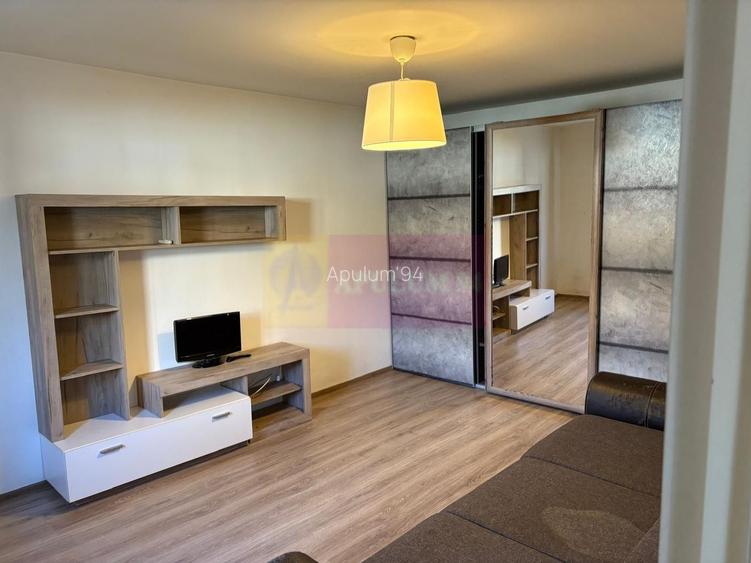 Garsoniera 33mp curte 50mp zona Metrou Tineretului COMISION 0 - 2