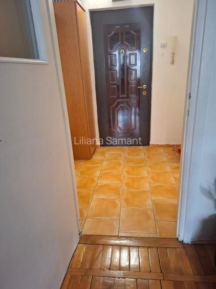 Proprietar ofer spre inchiriere apartament  - 6