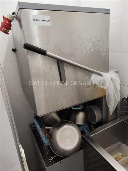 Afacere la cheie de vanzare - 8