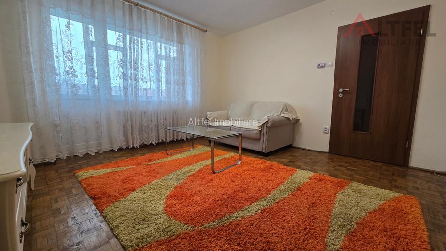 Apartament decomandat cu 4 camere str. Luptei de inchiriat - 2