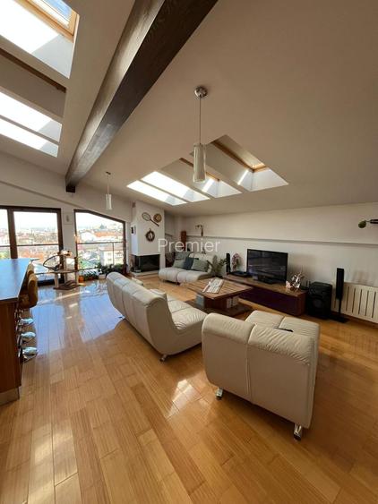 Apartament 3 camere, 400000 euro - 2