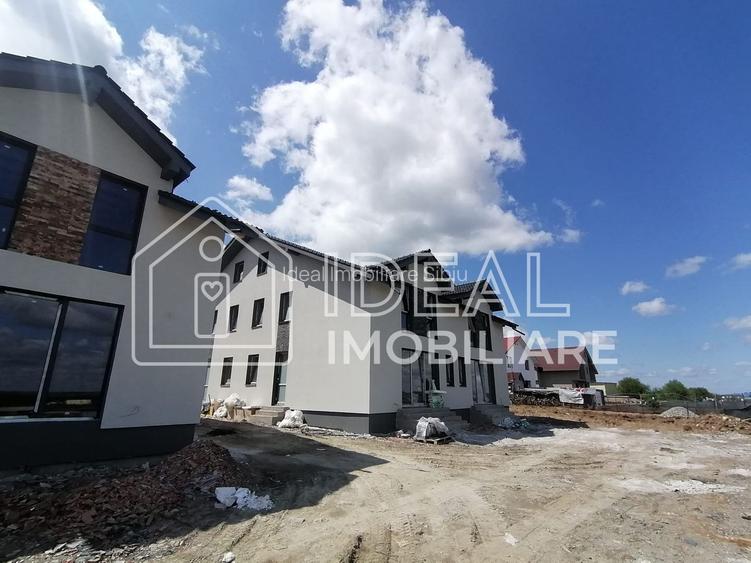 Casa  Exclusivista cu piscina si 1200 mp de teren, in Cisnadie - 14