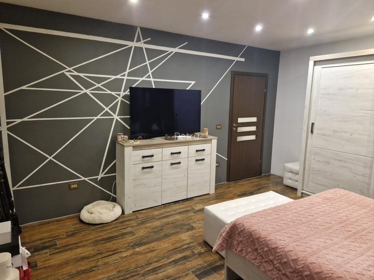  Casă solidă cu potențial uriaș – Zona Laminorului - 6