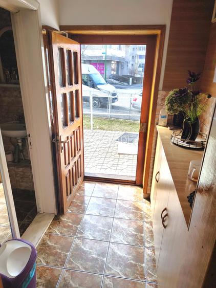 Inchiriere facere  – Croitorie cu tradiție, vad comercial format – Cartier Noua - 5