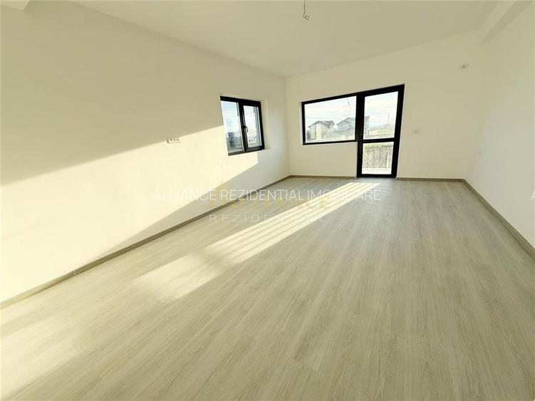 Duplex / 6 Camere / 3 Bai / Teren 250 mp - 12