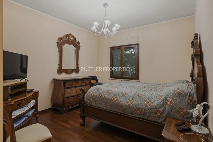 Vila Exclusivista din Cernica - Eleganta, Spatiu si Natura. - 12