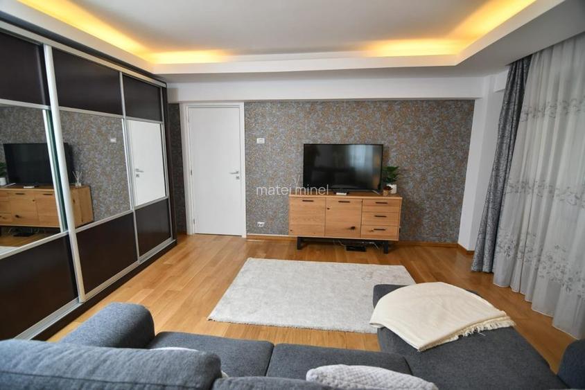 13 Septembrie,  Marriott, Palatul Parlamentului - 3