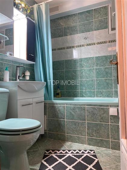 Apartament cu 3 camere decomandat - Pacurari - Petru Poni - 8