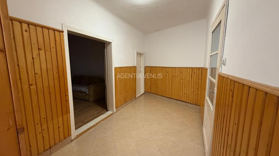 Casa în CAREI la preț de apartament - 11