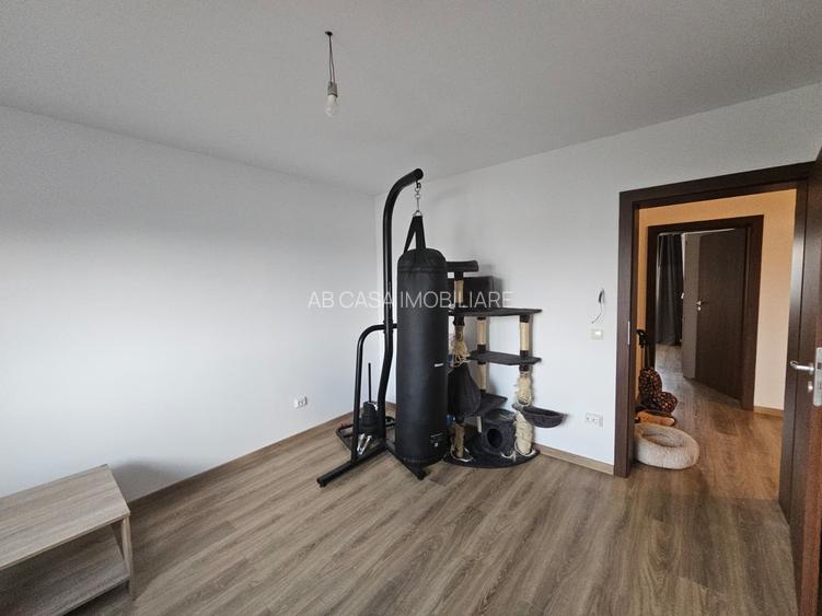 Duplex nou, 5 camere, P+E, cu perete despărțitor dublu, Dumbrăvița, comision 0% - 23